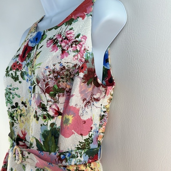 Danny and Nicole Sleeveless Floral Circle Midi Dress - Picture 5 of 11